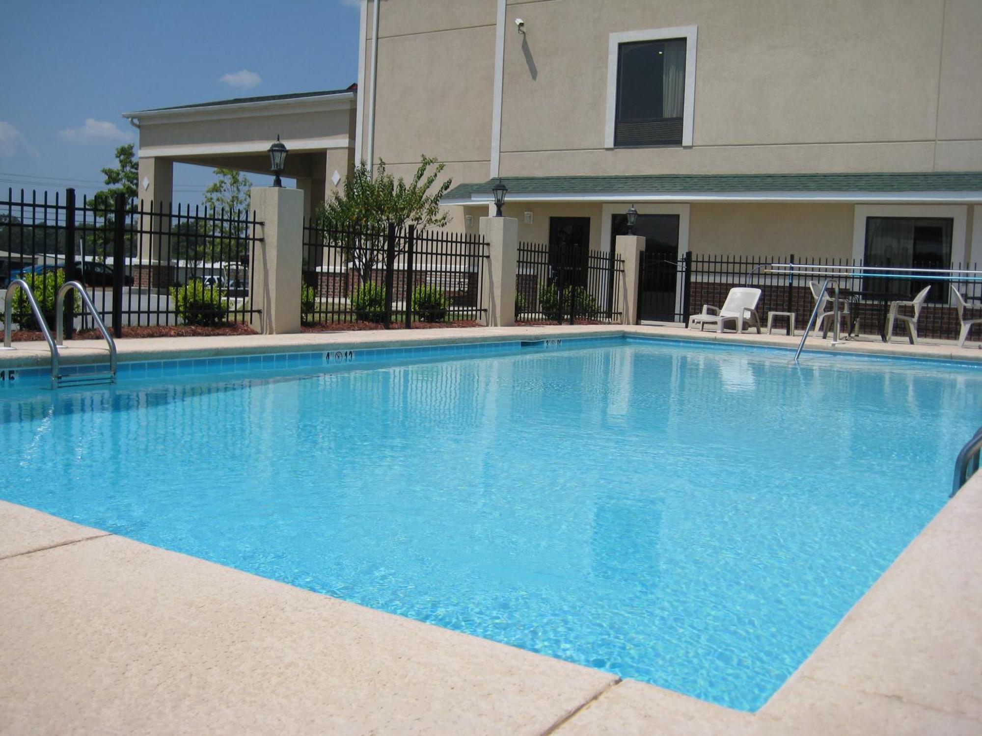 Baymont By Wyndham Augusta Riverwatch Exterior foto